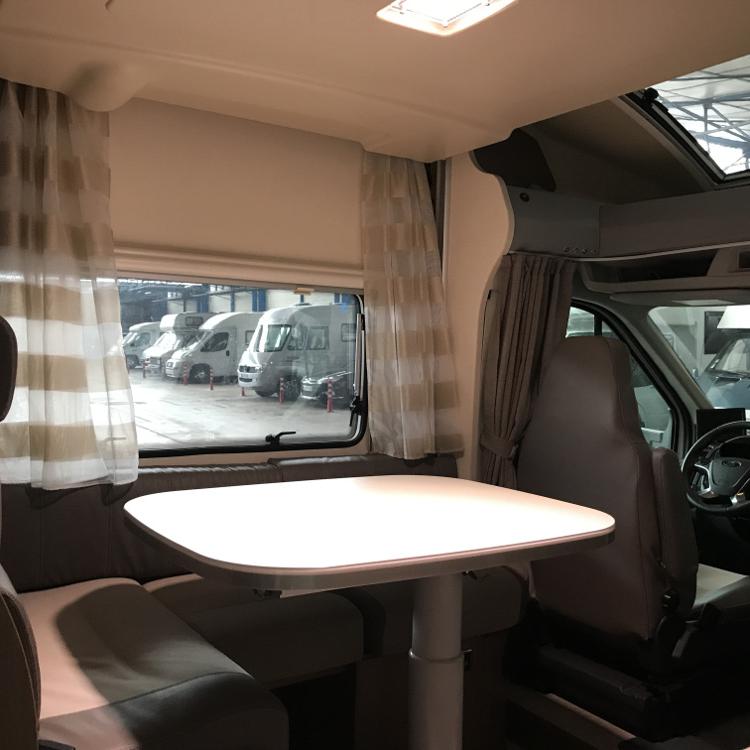 location-camping-car-st-jean-d-illac